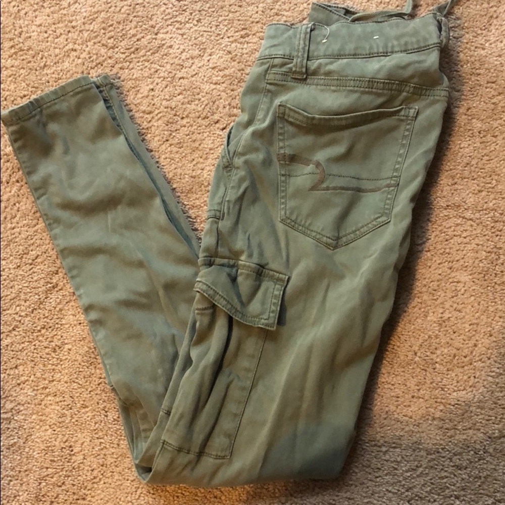 ARMY GREEN AMERICAN EAGLE HIGH WAIST